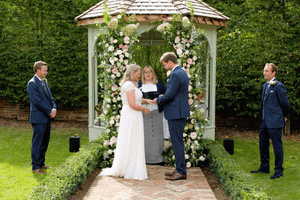 Wedding gallery image 30